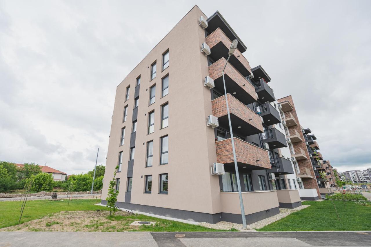 Appartement Serene Flat à Oradea Extérieur photo